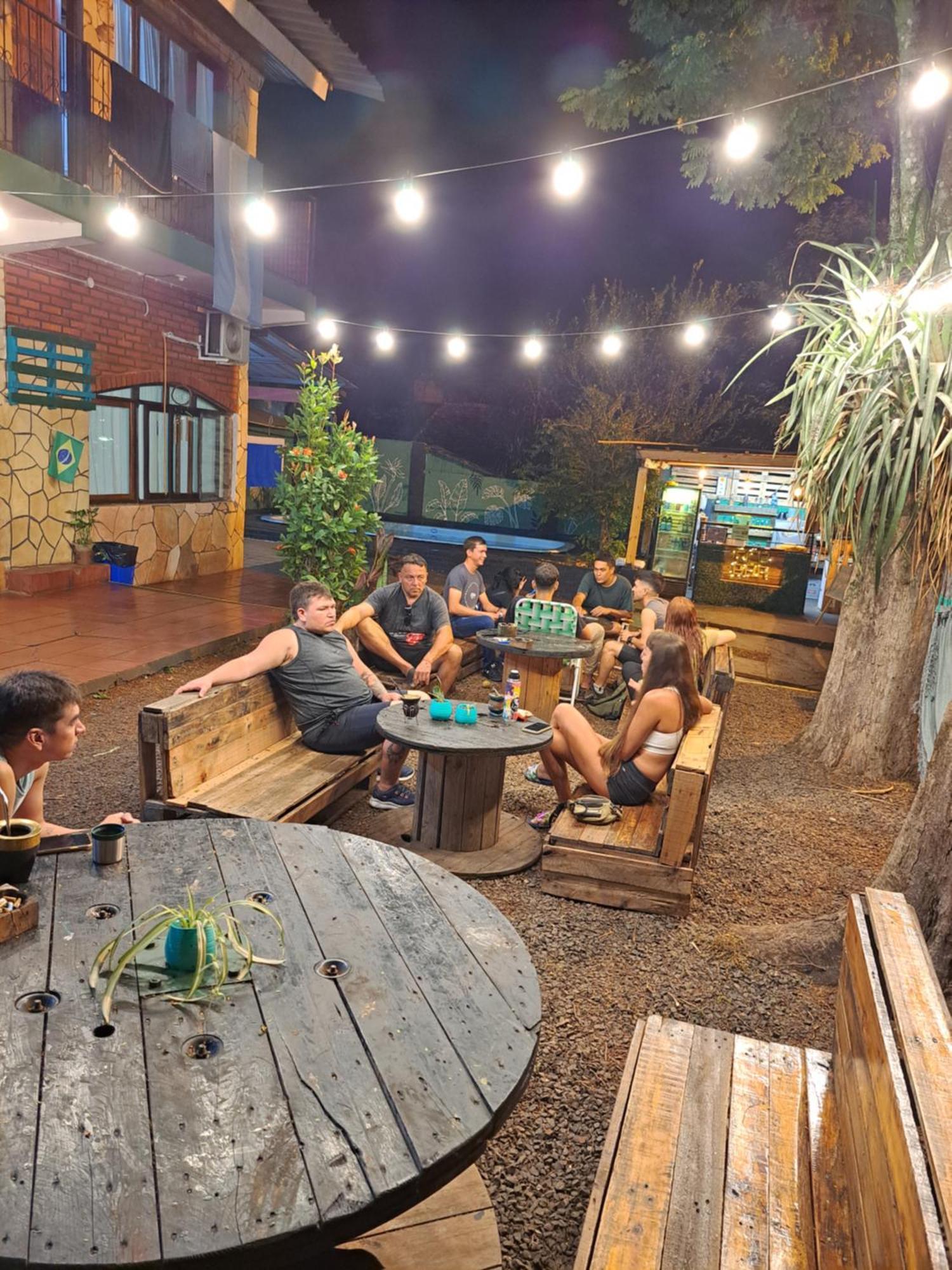 Benteveo Hostel Iguazu Puerto Iguazú Eksteriør bilde